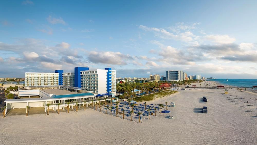 Hilton Clearwater Beach Resort & Spa - Featured Image
