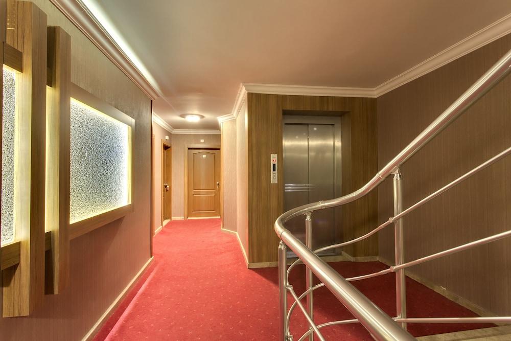Hotel Antroyal - Interior