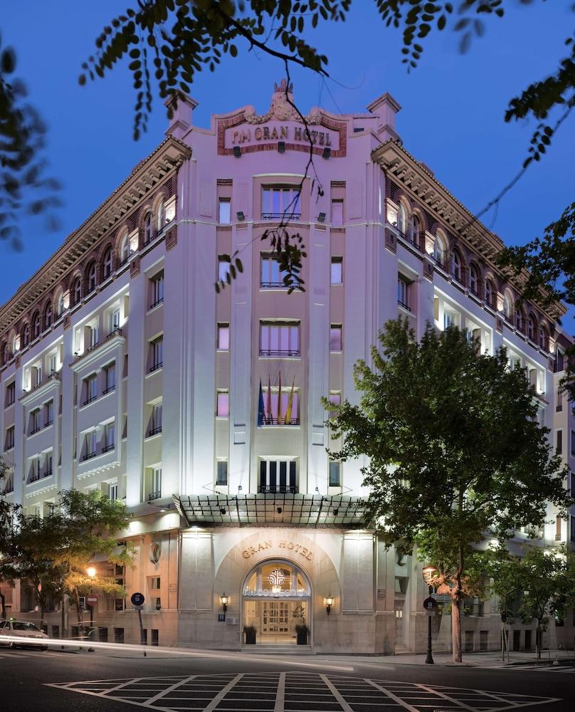 NH Collection Gran Hotel de Zaragoza - Featured Image