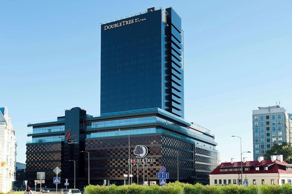 DoubleTree by Hilton Hotel Minsk - Exterior