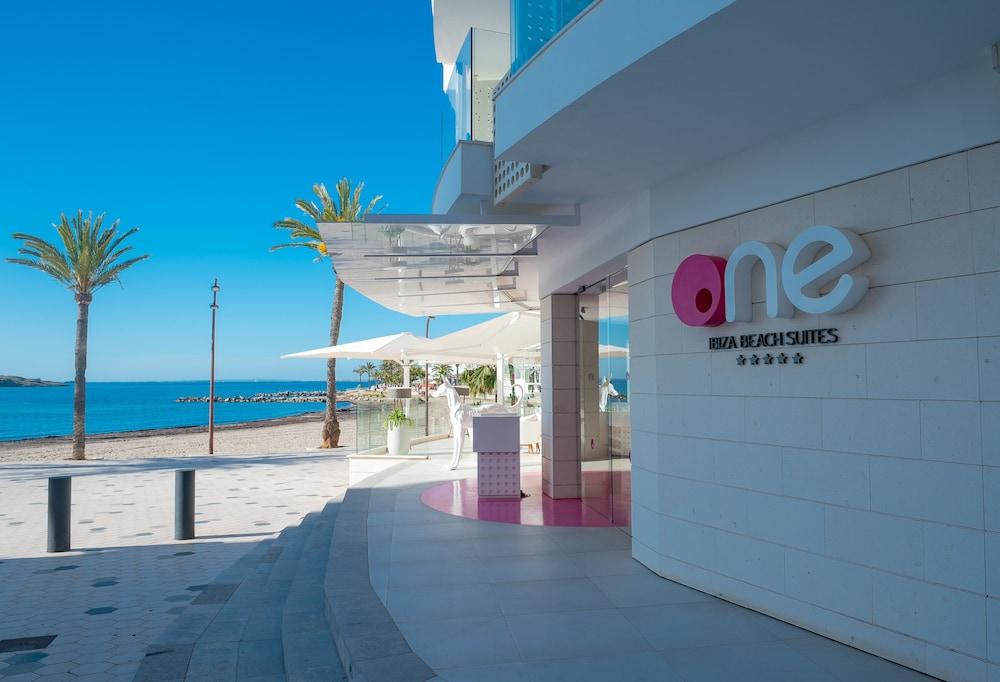 One Ibiza Suites - Exterior