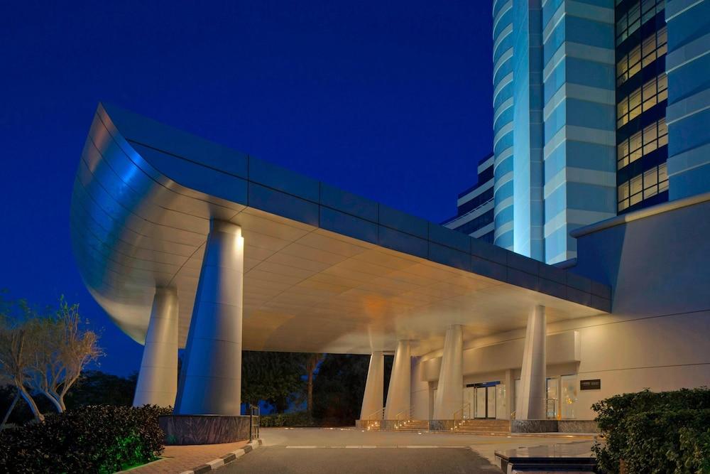 Le Meridien Al Aqah Beach Resort - Lobby Lounge