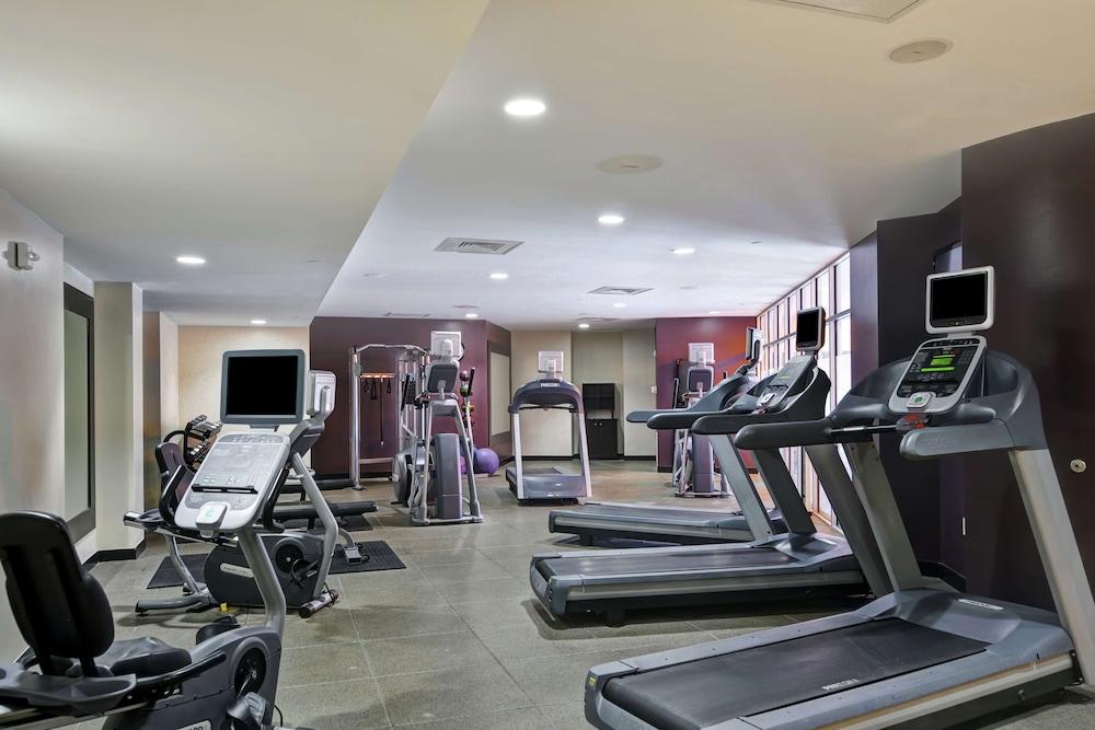 DoubleTree by Hilton Hotel Baton Rouge - Fitness Facility