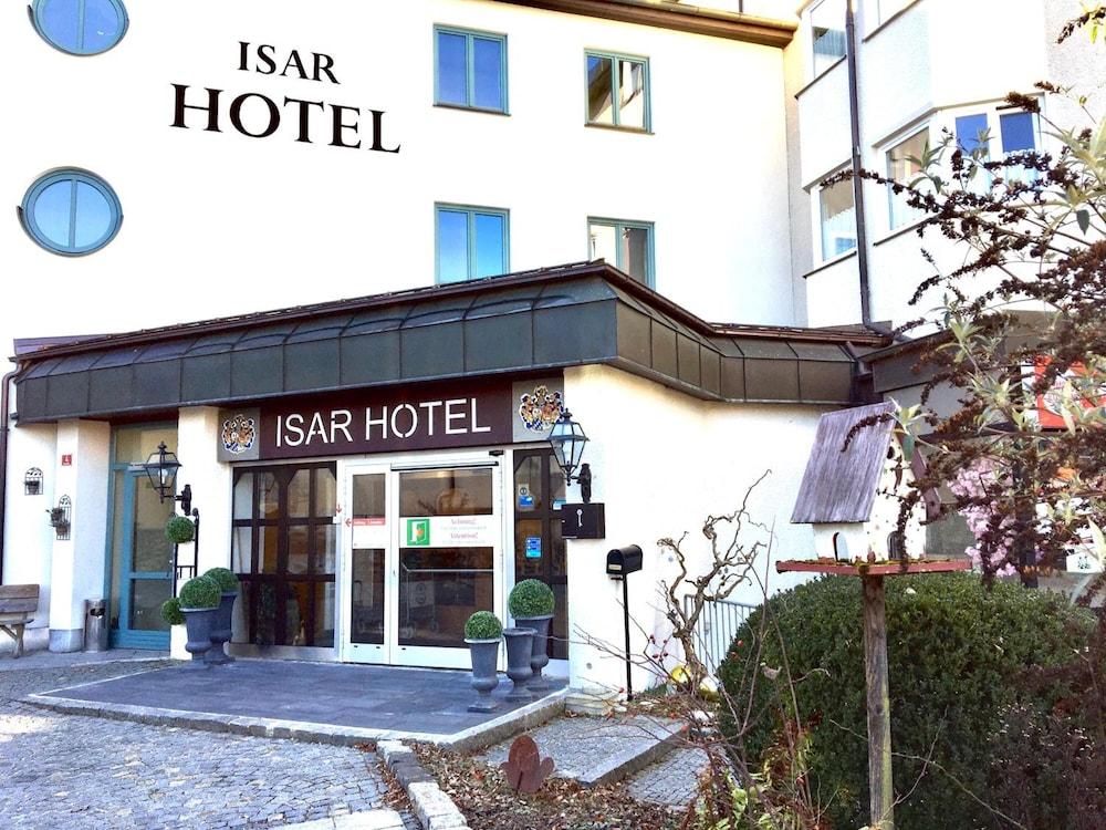 Isar Hotel - Featured Image