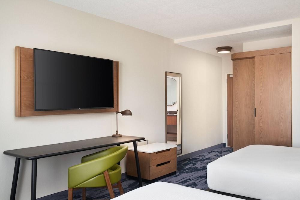 Fairfield Inn & Suites by Marriott Tampa Riverview - Room