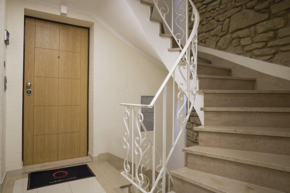 The Queen Luxury Apartments Villa Vinicia - Interior