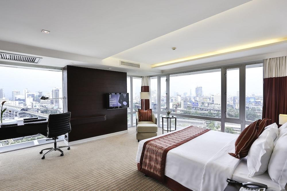 Eastin Hotel Makkasan Bangkok - Featured Image