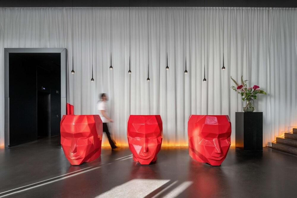 art'otel Amsterdam powered by Radisson Hotels - Lobby