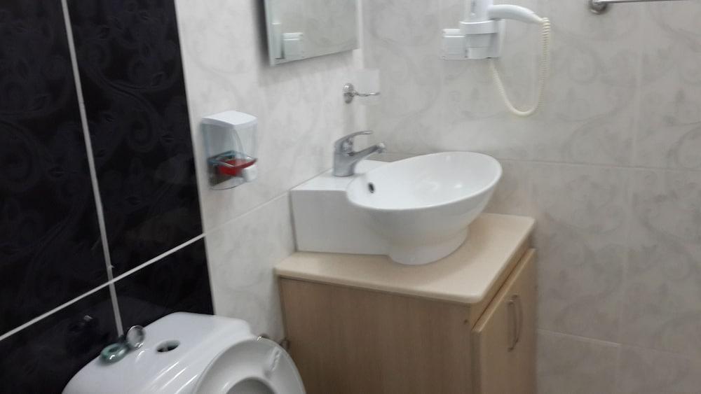 Avsa Okyanus Apart Otel - Bathroom