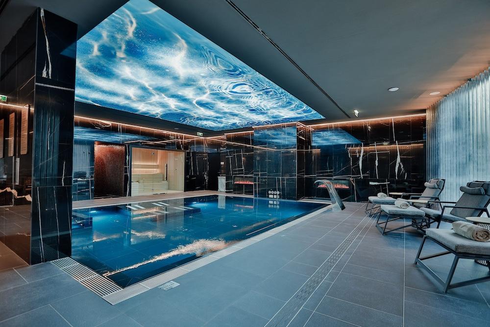 EPIC SANA Marques Hotel - Indoor Pool