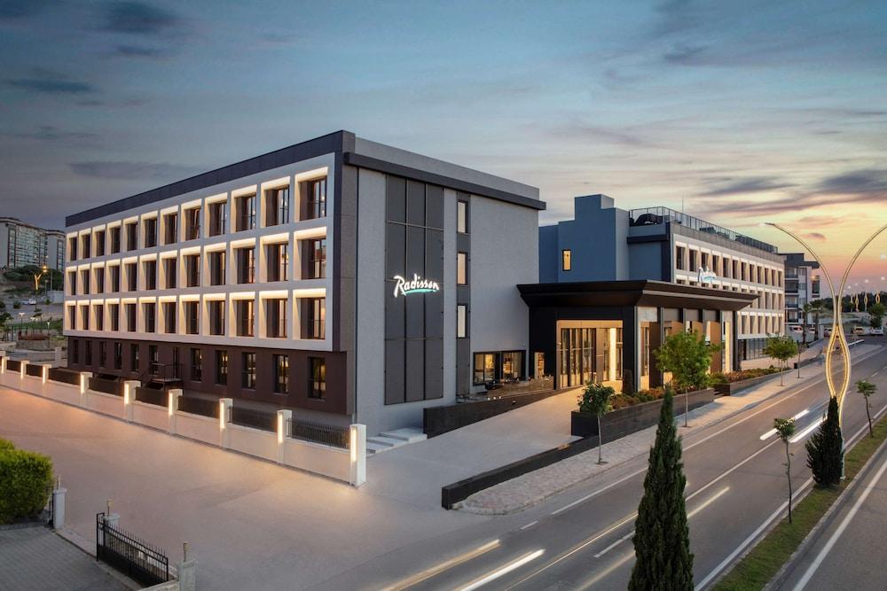 Radisson Hotel Izmir Aliaga - Exterior