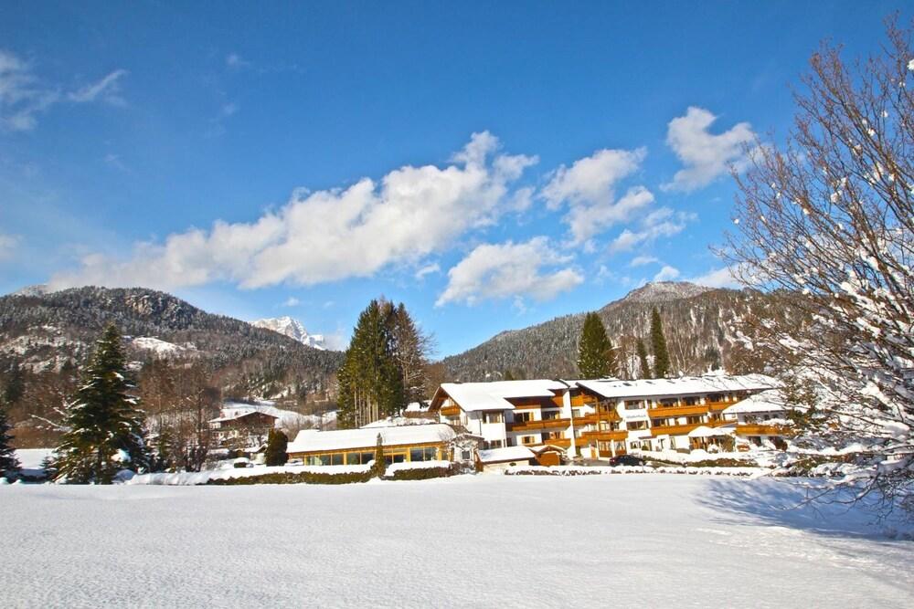 Alpenhotel Garni Weiherbach - null