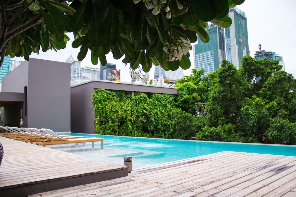 Ad Lib Hotel Bangkok - Rooftop Pool