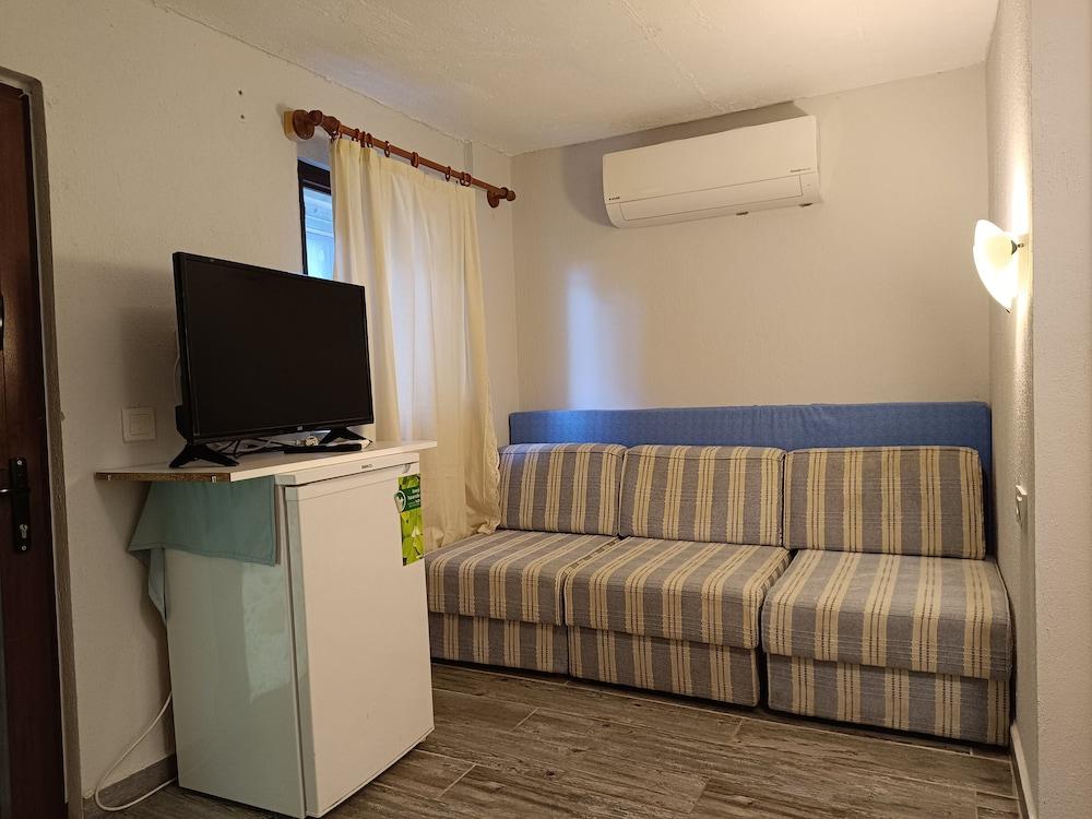 Hotel Sevgi - Room