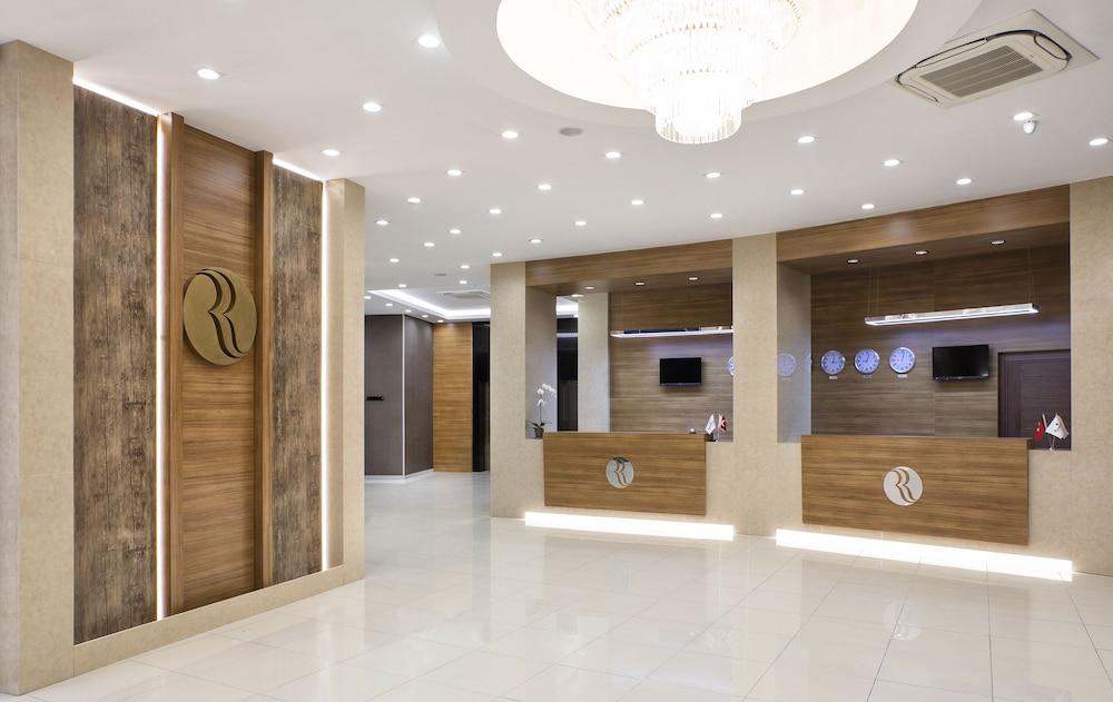 Ramada Hotel & Suites by Wyndham Edirne - Reception