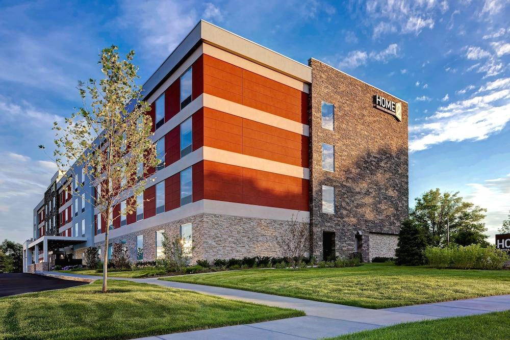 Home2 Suites by Hilton Lincolnshire Chicago - Featured Image