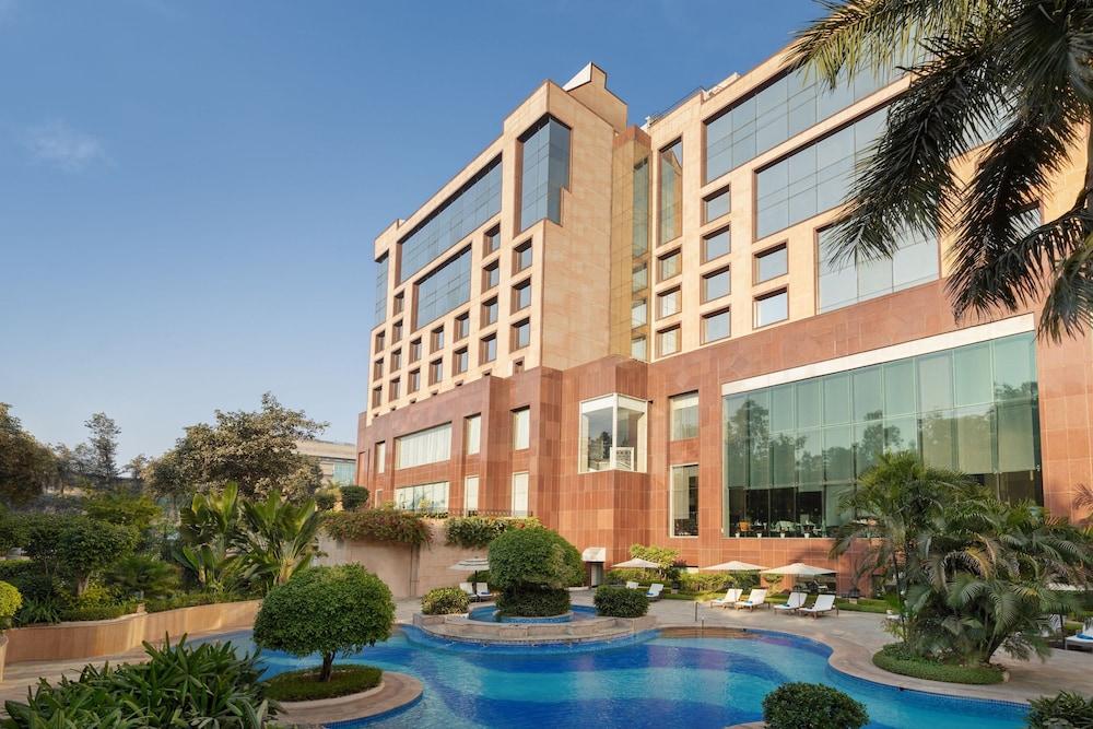 Sheraton New Delhi Hotel - Exterior