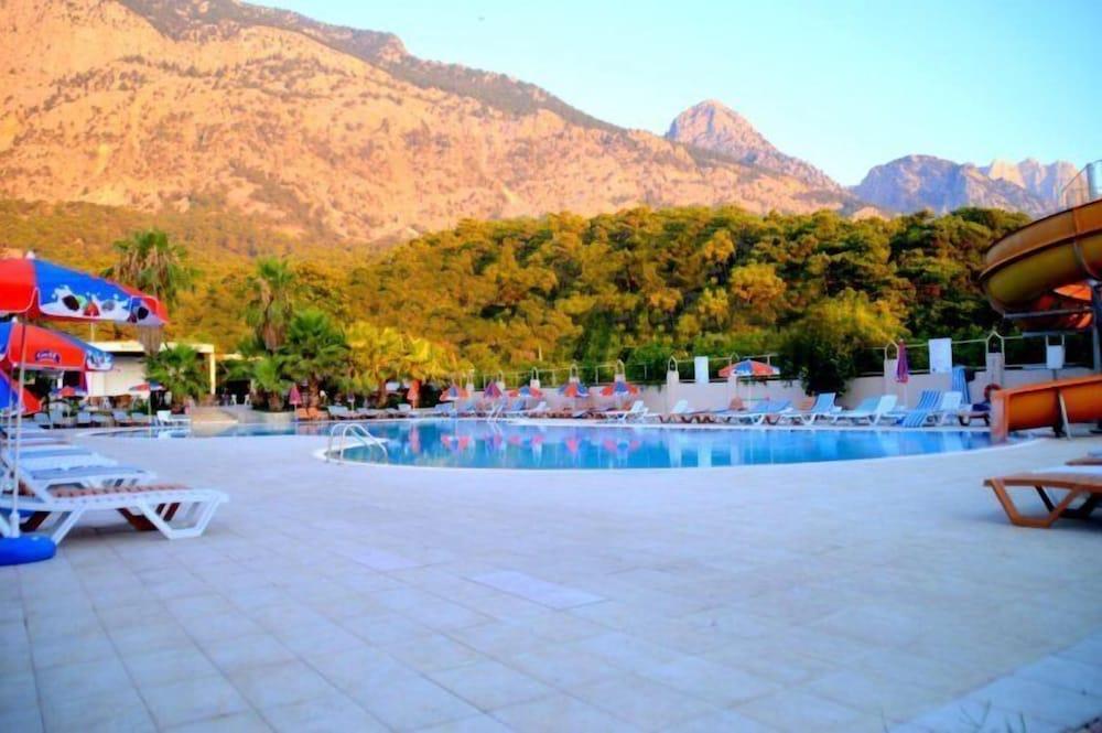 Magic Sun Hotel - Outdoor Pool