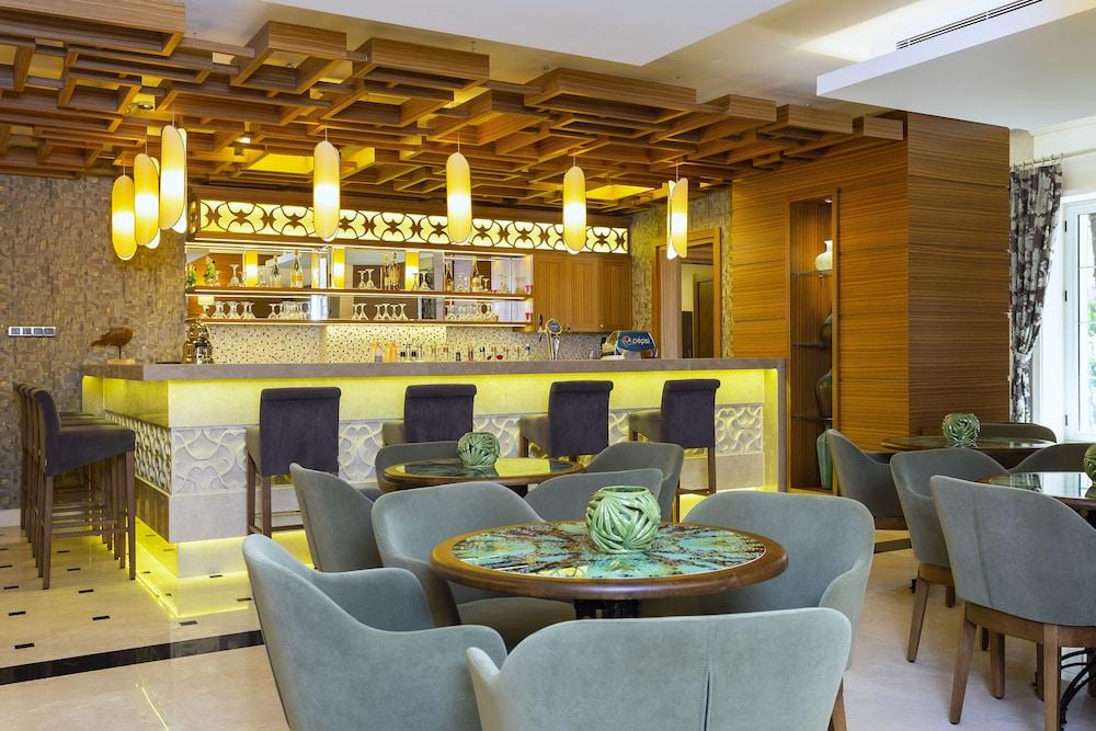 Royal Asarlik Beach Hotel & Spa - All Inclusive - Lobby