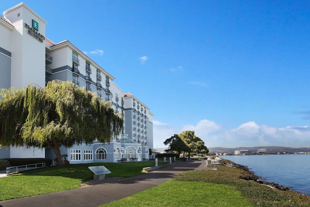 Embassy Suites by Hilton San Francisco Airport Waterfront - Exterior