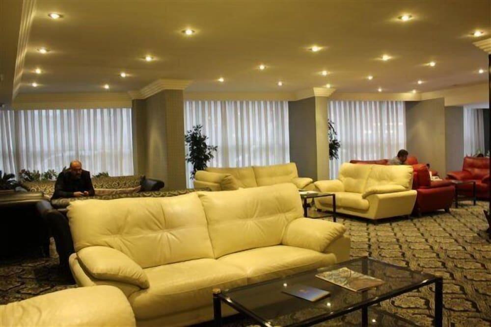 Hotel Inci - Lobby Sitting Area