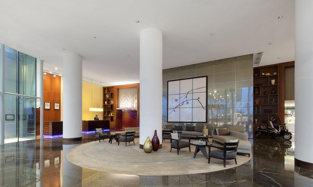 InterContinental Residence Suites Dubai Festival City, an IHG Hotel - Lobby