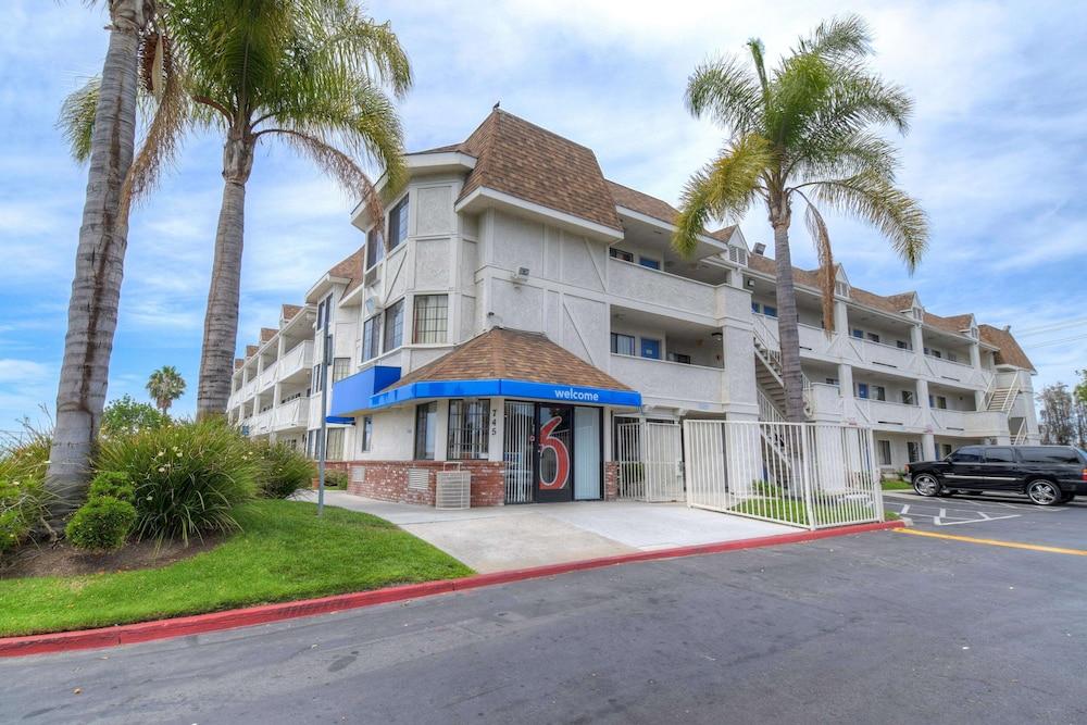 Motel 6 Chula Vista, CA - San Diego - Featured Image