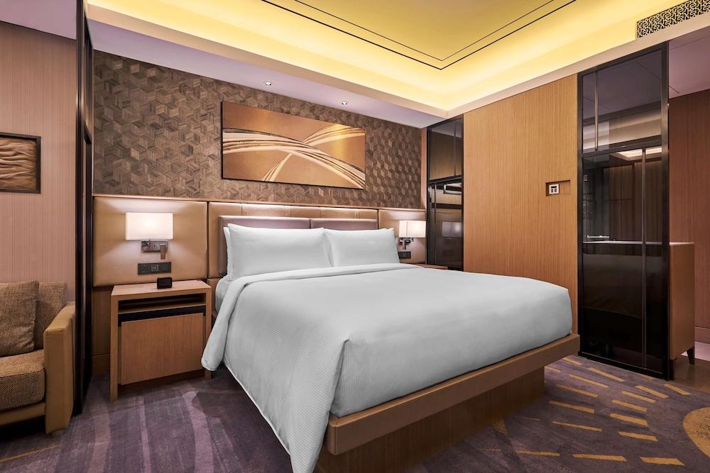 Hilton Manila - Room
