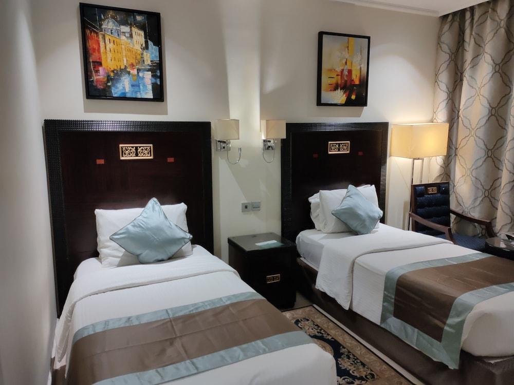 Smana Hotel Al Raffa - Room