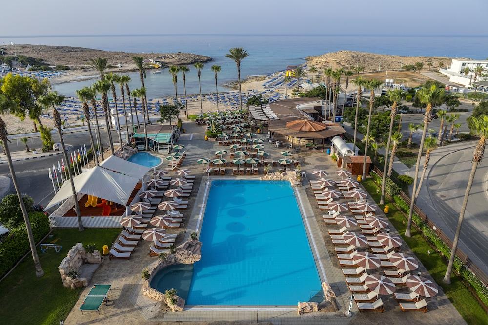 Pavlo Napa Beach Hotel - Outdoor Pool