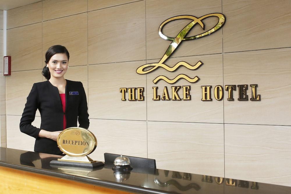 The Lake Hotel Tagaytay - Reception