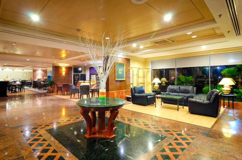 Hotel Shangri-La Kota Kinabalu - Reception