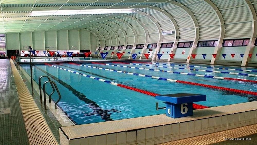 ستيرلينج كورت هوتل - Indoor Pool