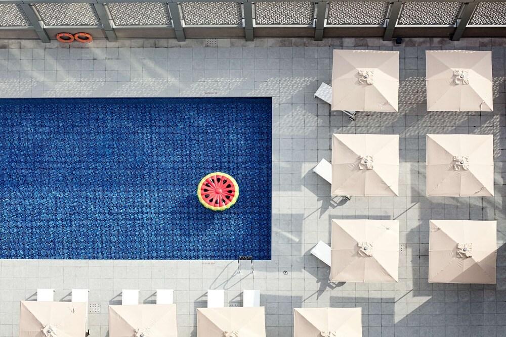 Rove City Centre, Deira - Outdoor Pool