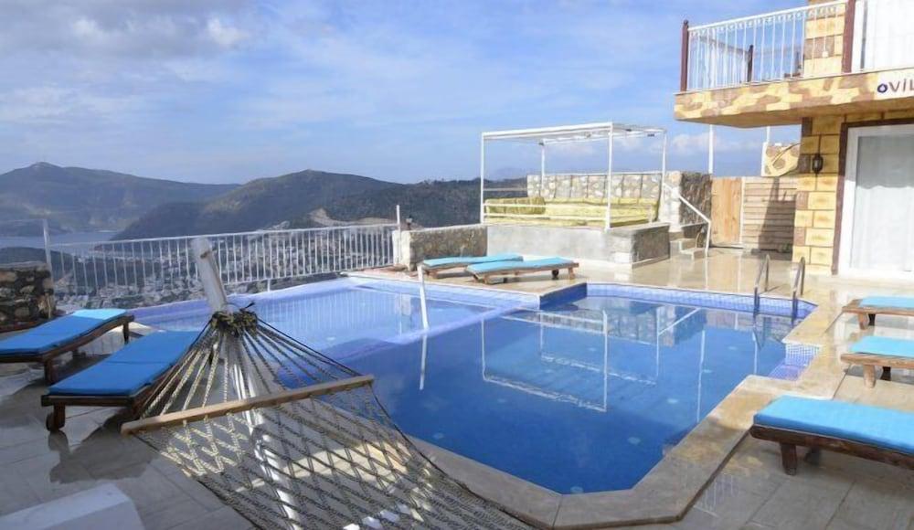 Kalkan 5 Bedrooms Villa Private Pool - Outdoor Pool