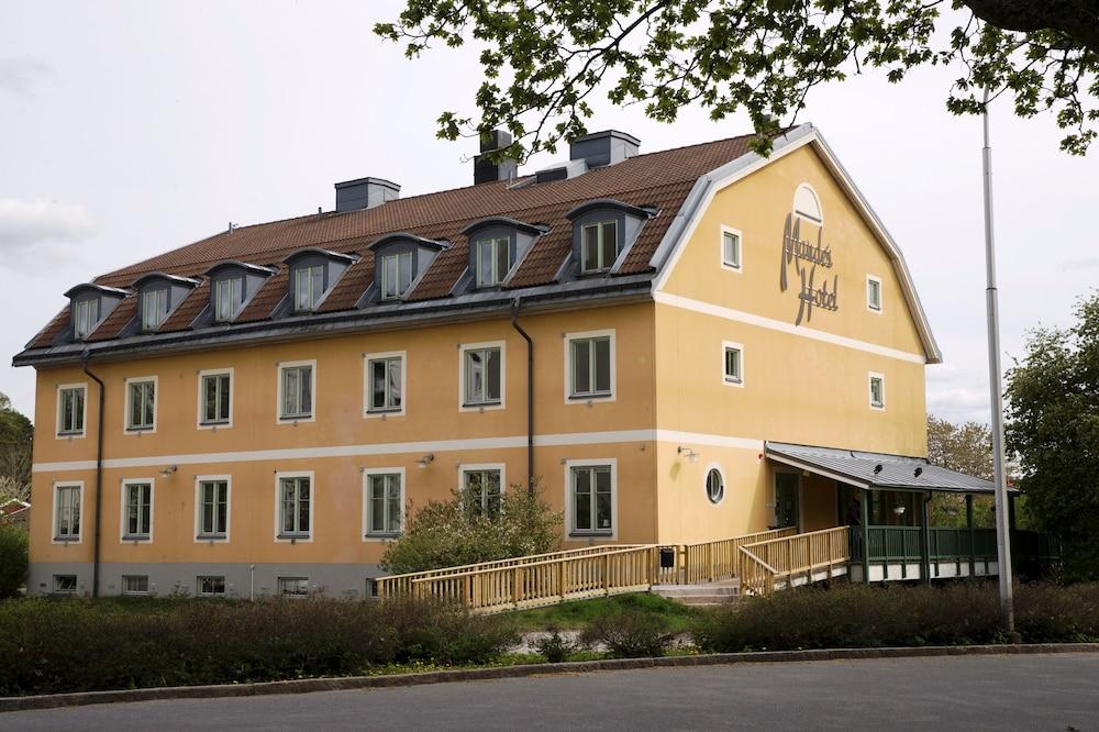 Maude's Hotel Enskede Stockholm - Featured Image