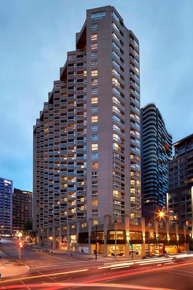 Delta Hotels by Marriott Montreal - Exterior