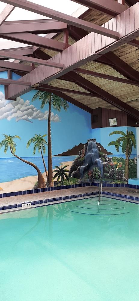 هاوايان إن بيتش ريزورت - Indoor Pool