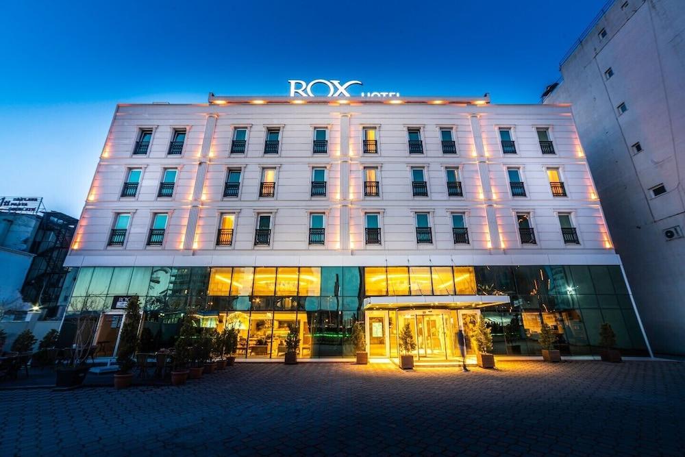 فندق روكس - Featured Image