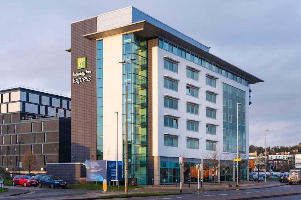 Holiday Inn Express Lincoln City Centre, an IHG Hotel - Featured Image
