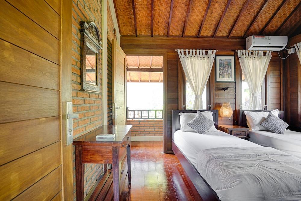 Katang-katang Guest House Bali - Featured Image