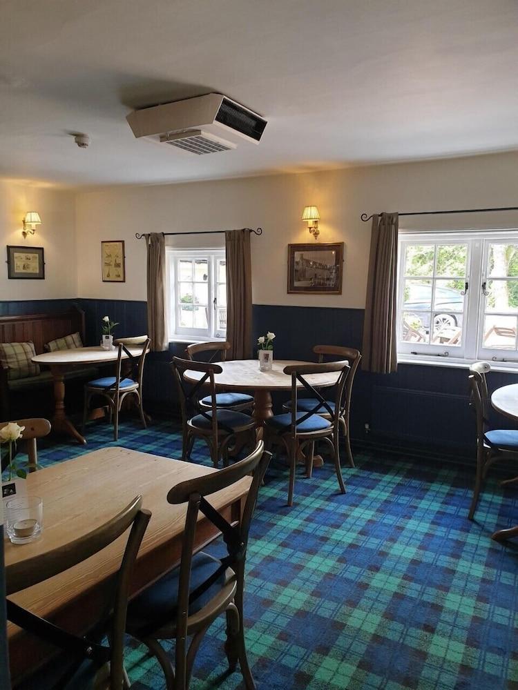 Ye Olde George Inn - Badger Pubs - Interior