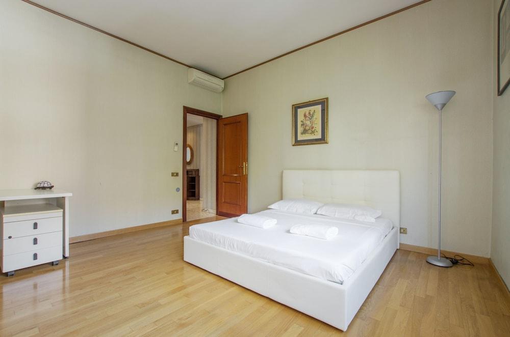 Luxury Macrobio Flat - Room