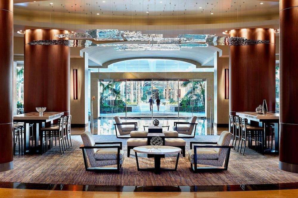 Anaheim Marriott Hotel - Lobby