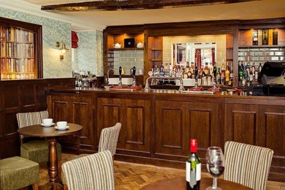 The King's Arms Hotel and Restaurant - null