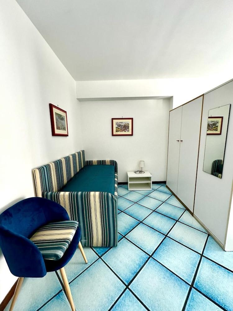 Hotel Le Fioriere - Room