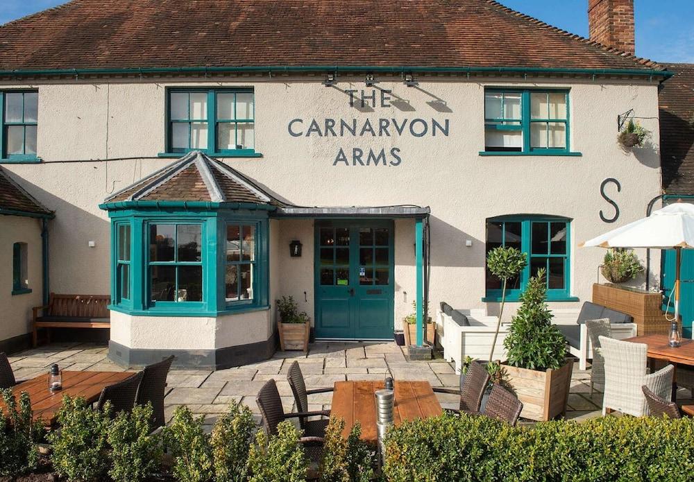 The Carnarvon Arms - Featured Image