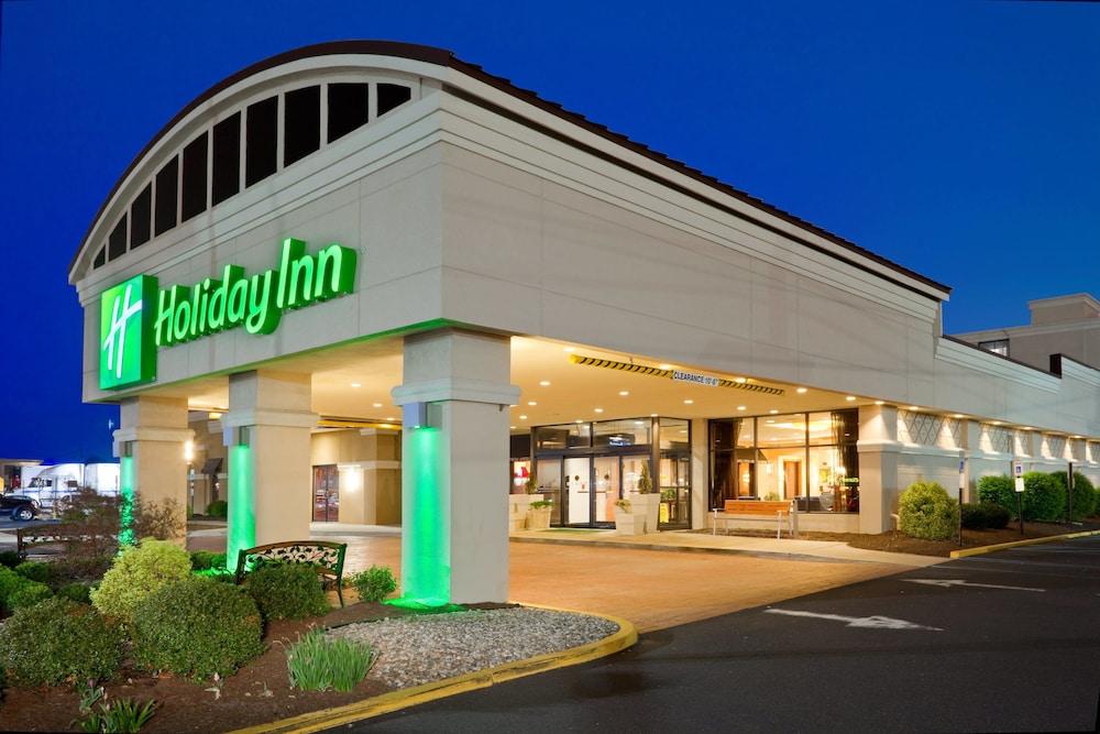 Holiday Inn South Plainfield-Piscataway, an IHG Hotel - Featured Image
