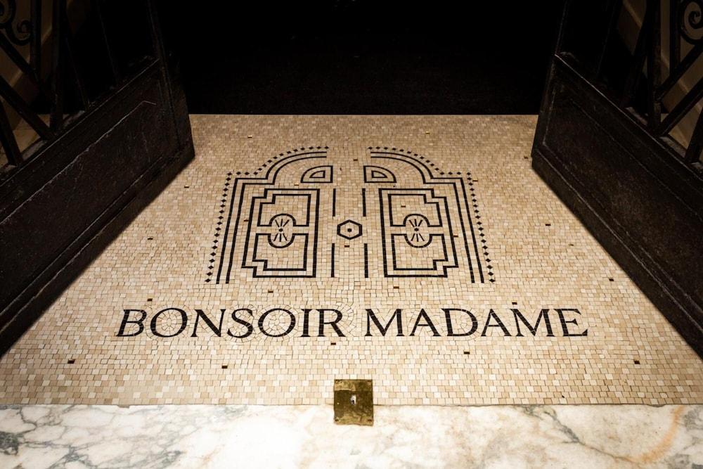 Hôtel Bonsoir Madame - Exterior