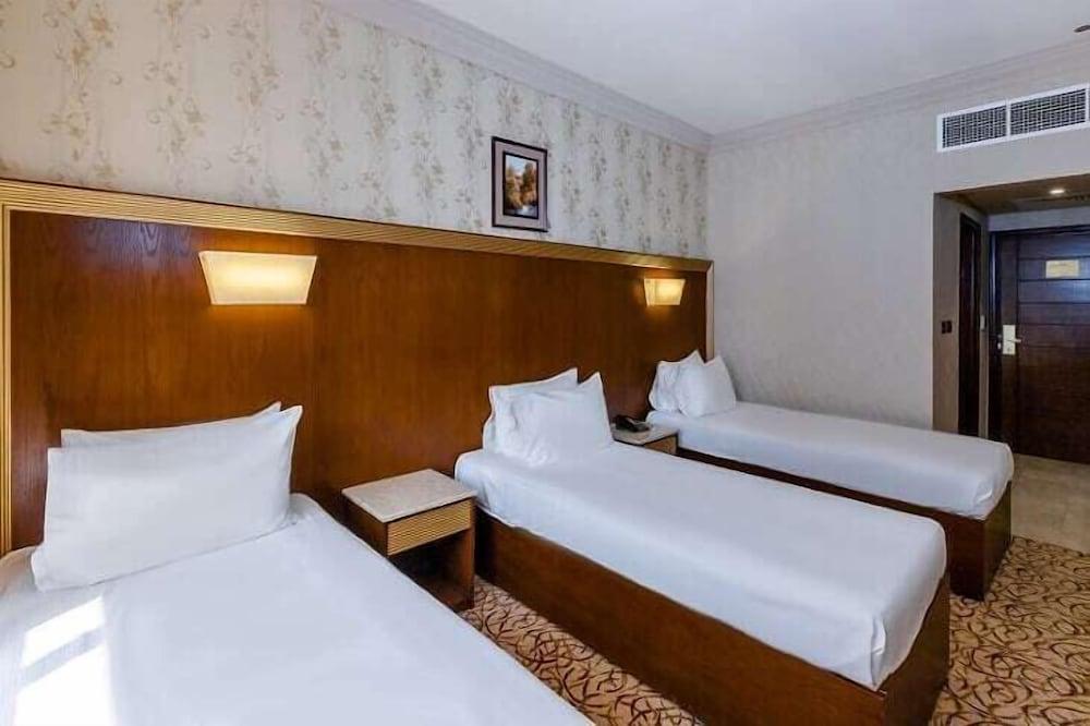 Dhiafat Al-Raja Hotel - Room